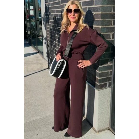 SPANX AirEssentials Wide Leg Jumpsuit in Truffle Brown Size Medium - Picture 1 of 9